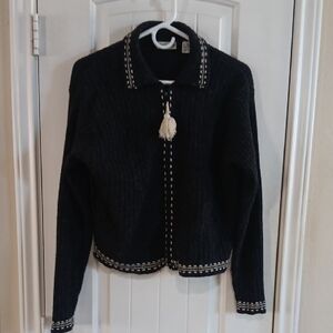Ann Taylor Vtg Charcoal Black Zip Blanket Stitch Cardigan with Cream Tassel
